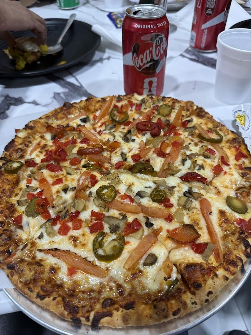 La Pino'z Pizza - Richmond TX | Veg & Indian Style Pizza